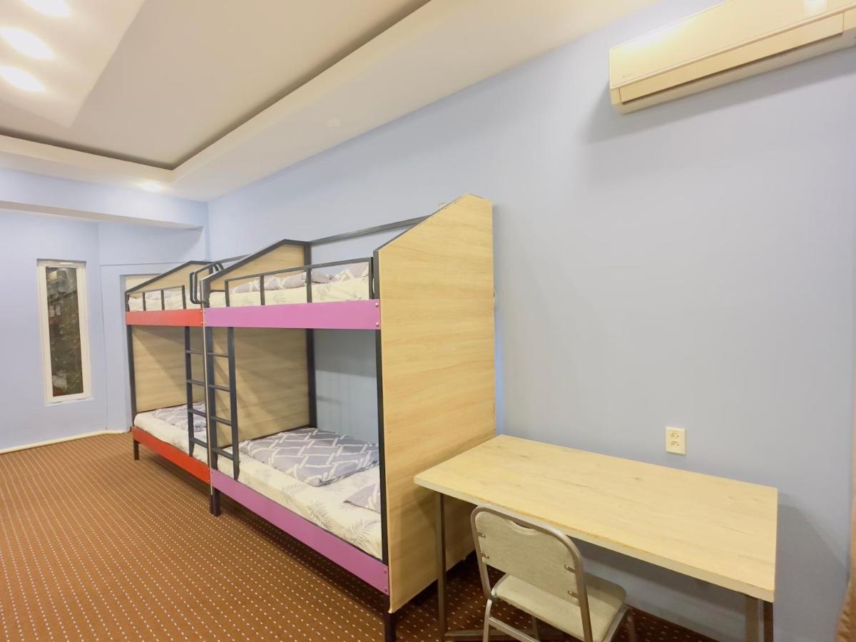 The Top Hostel Tashkent Bagian luar foto